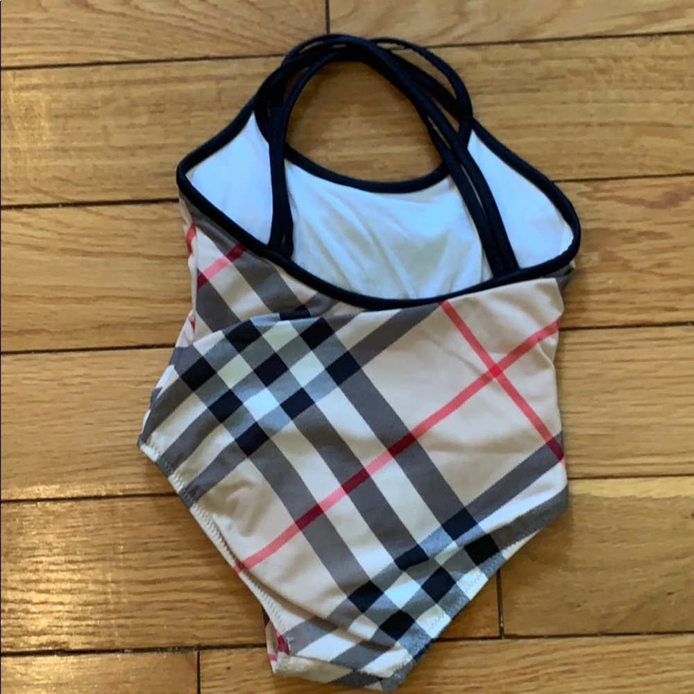 🖤❤️Burberry Girls 🏊♀️ one piece Swimsuit 🖤❤️ 4 - Picture 4 of 9